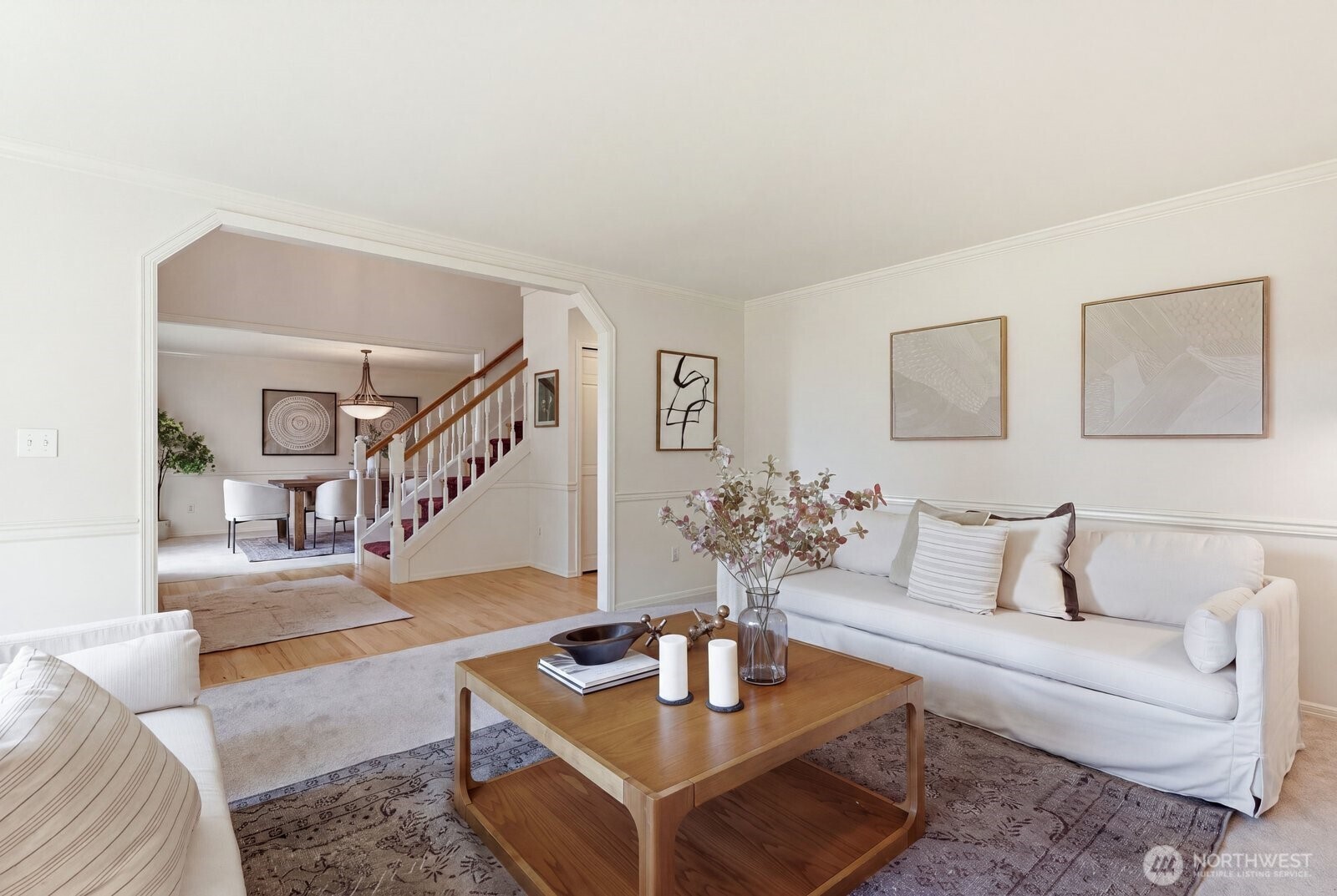 property viewer photo 3