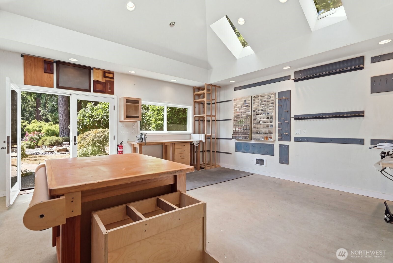 property viewer photo 37