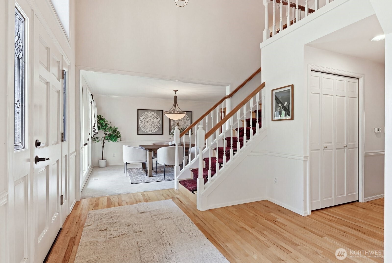 property viewer photo 4