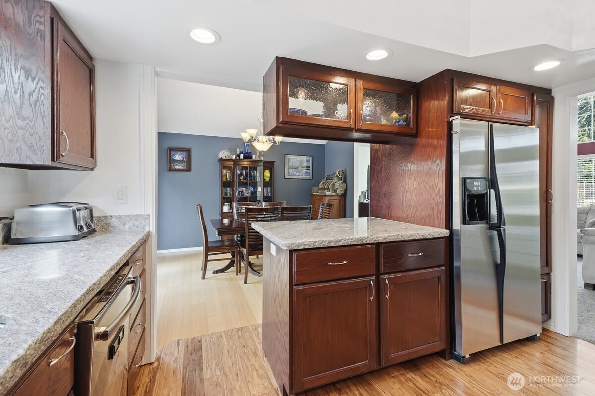 property viewer photo 10