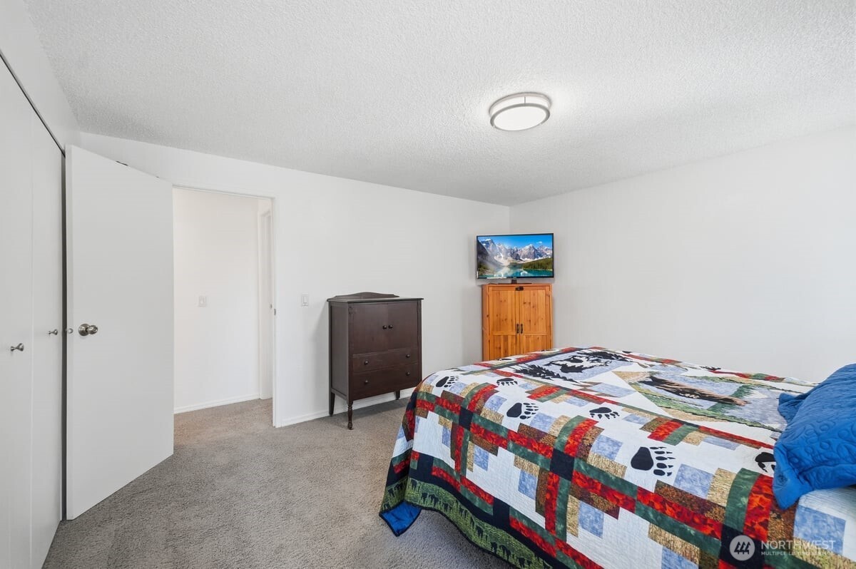 property viewer photo 16
