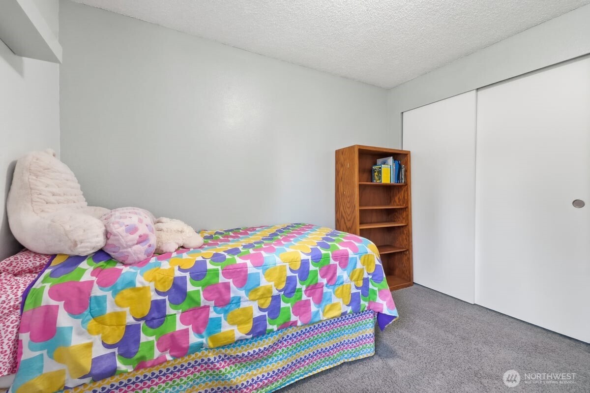 property viewer photo 20