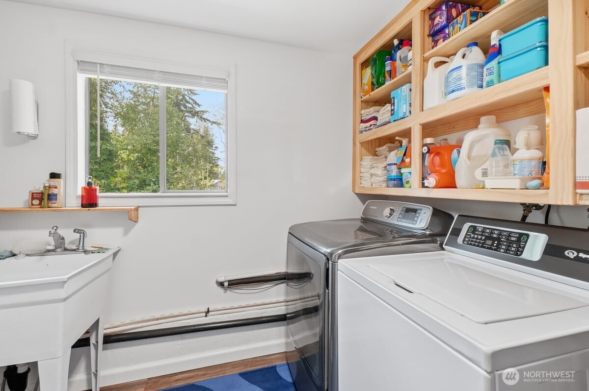 property viewer photo 25