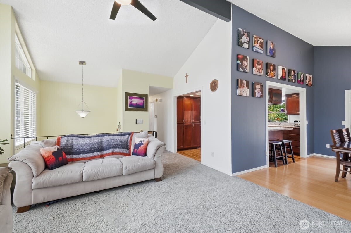 property viewer photo 4