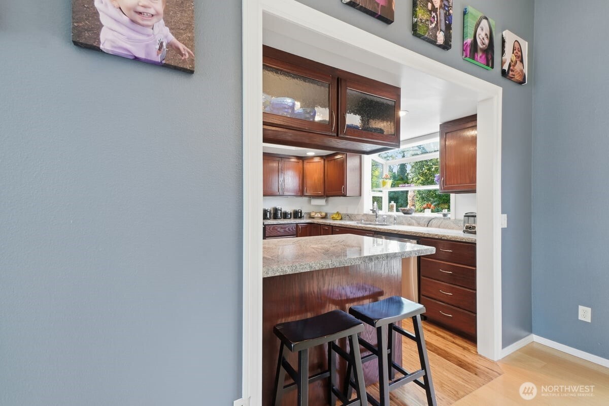 property viewer photo 9
