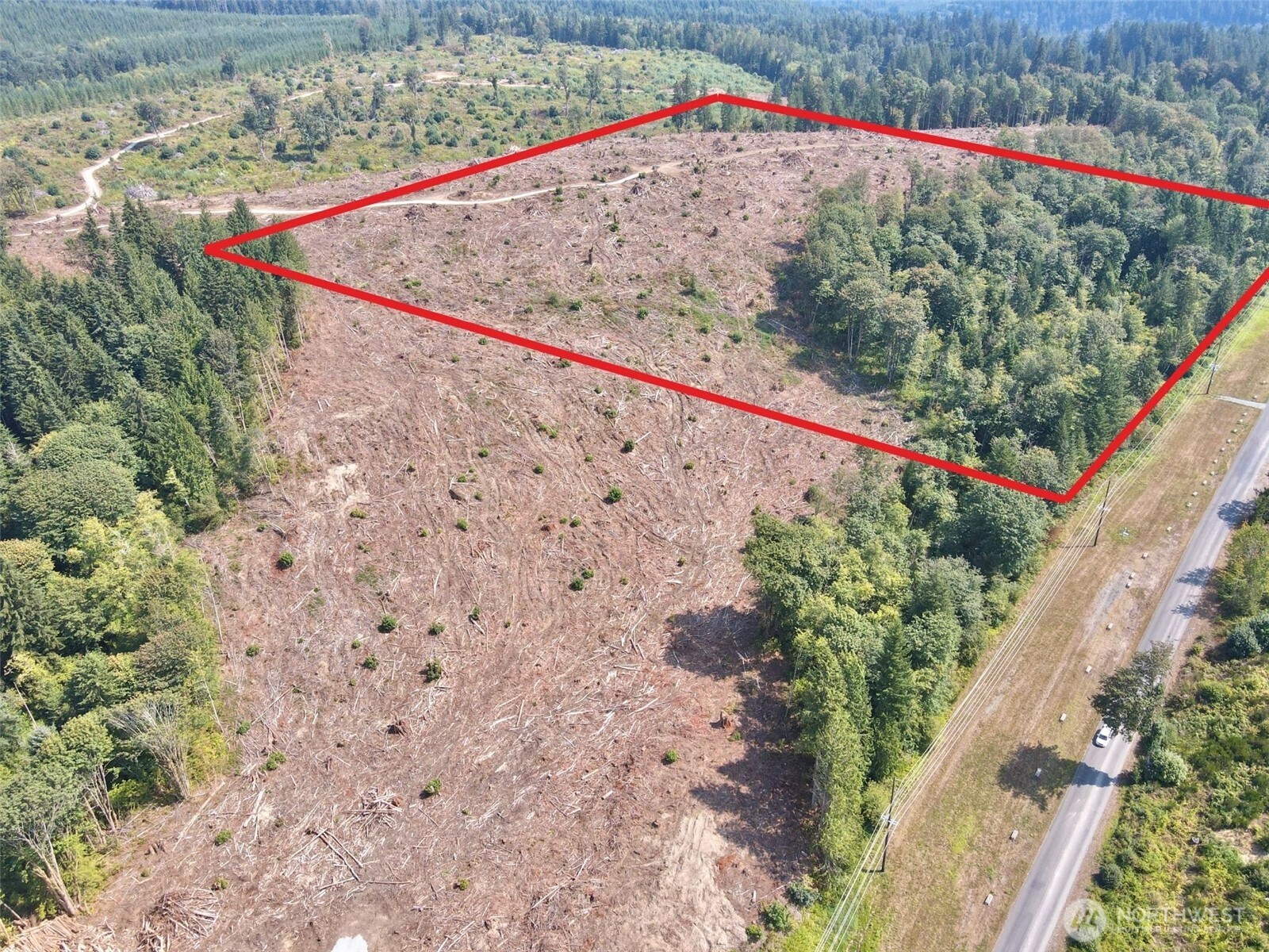 main property photo 10