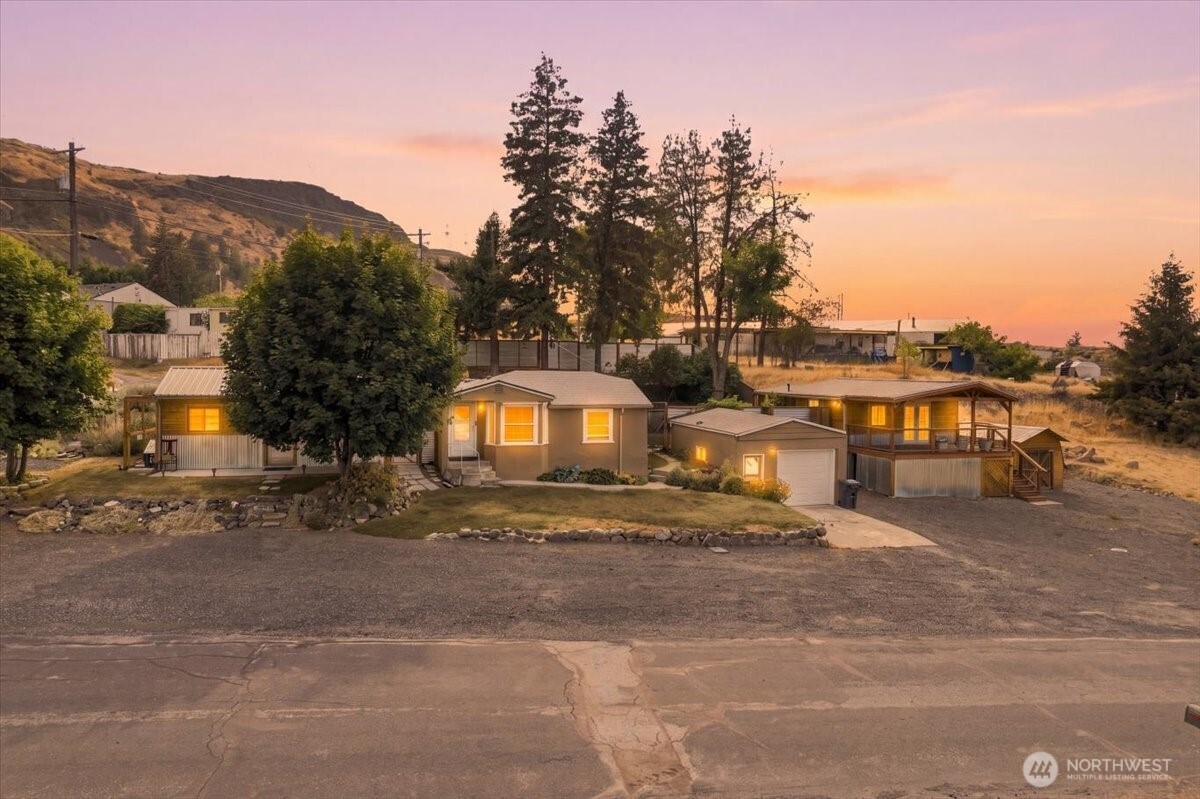 main property photo 0
