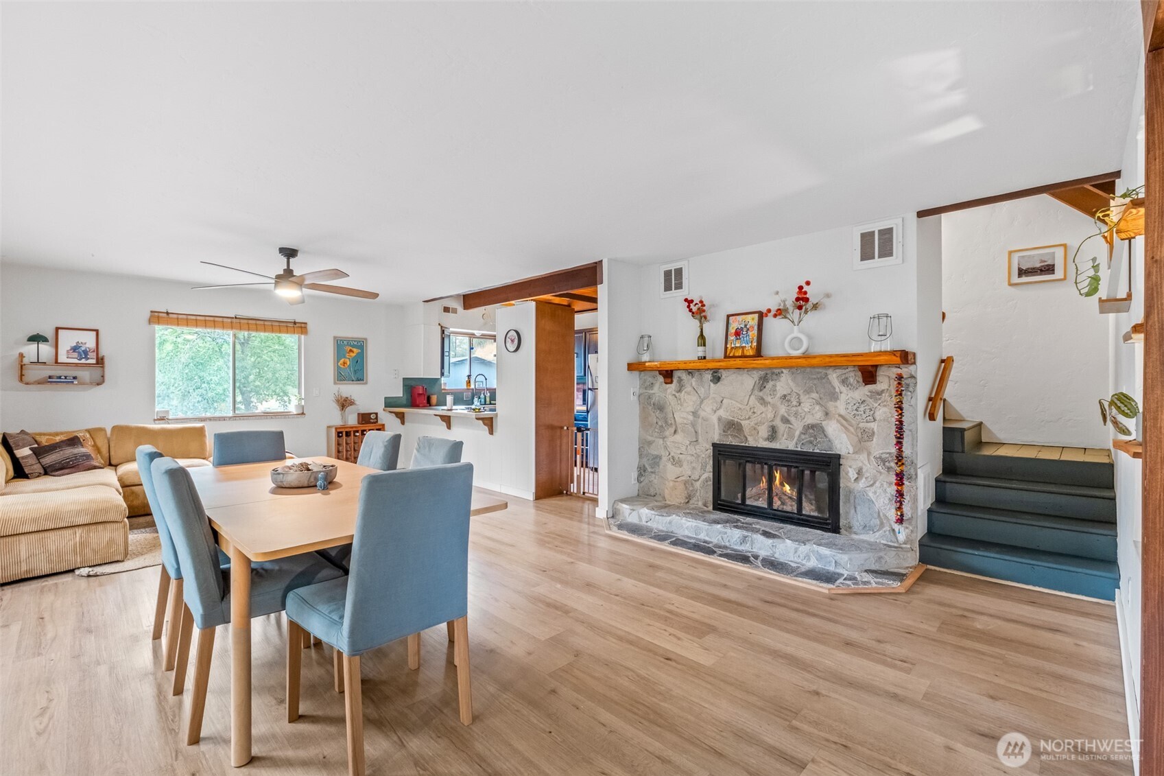 property viewer photo 18