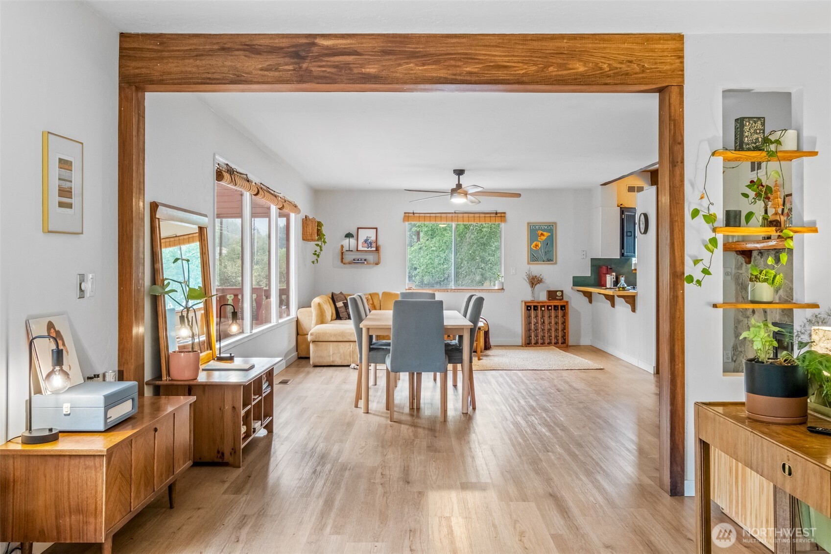 property viewer photo 8