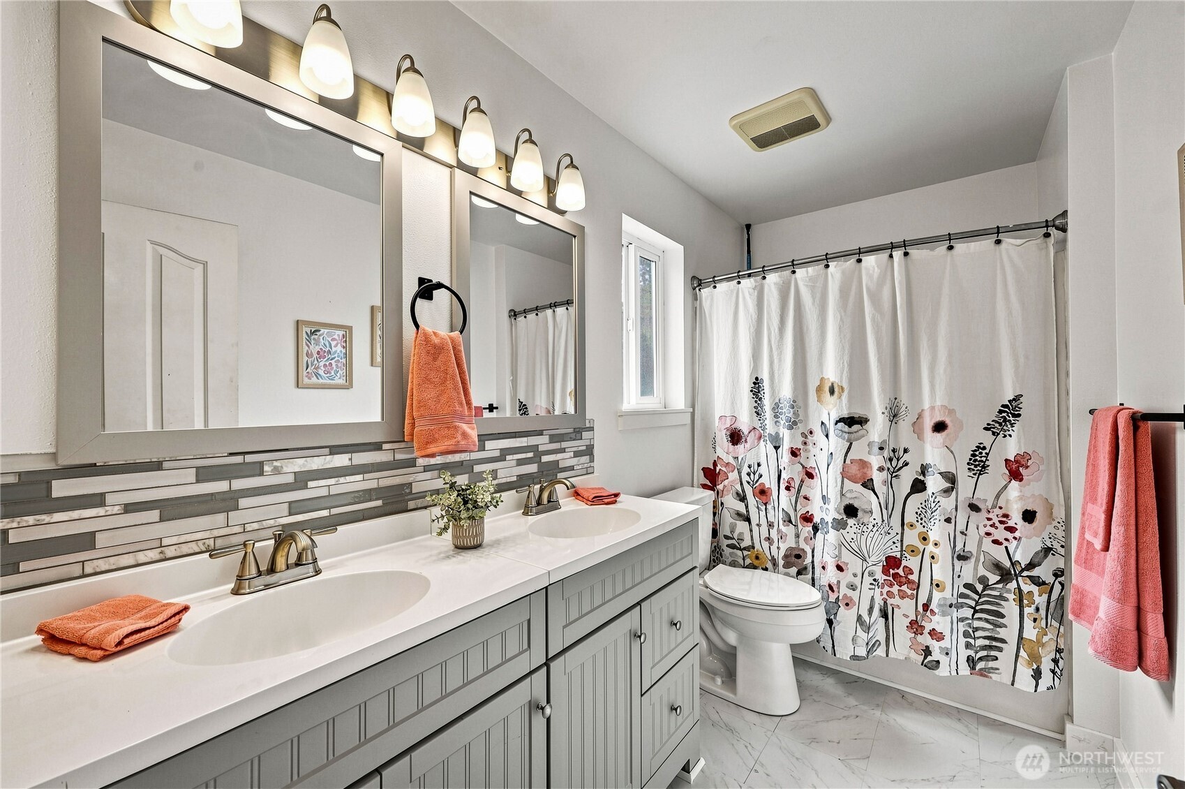 property viewer photo 16