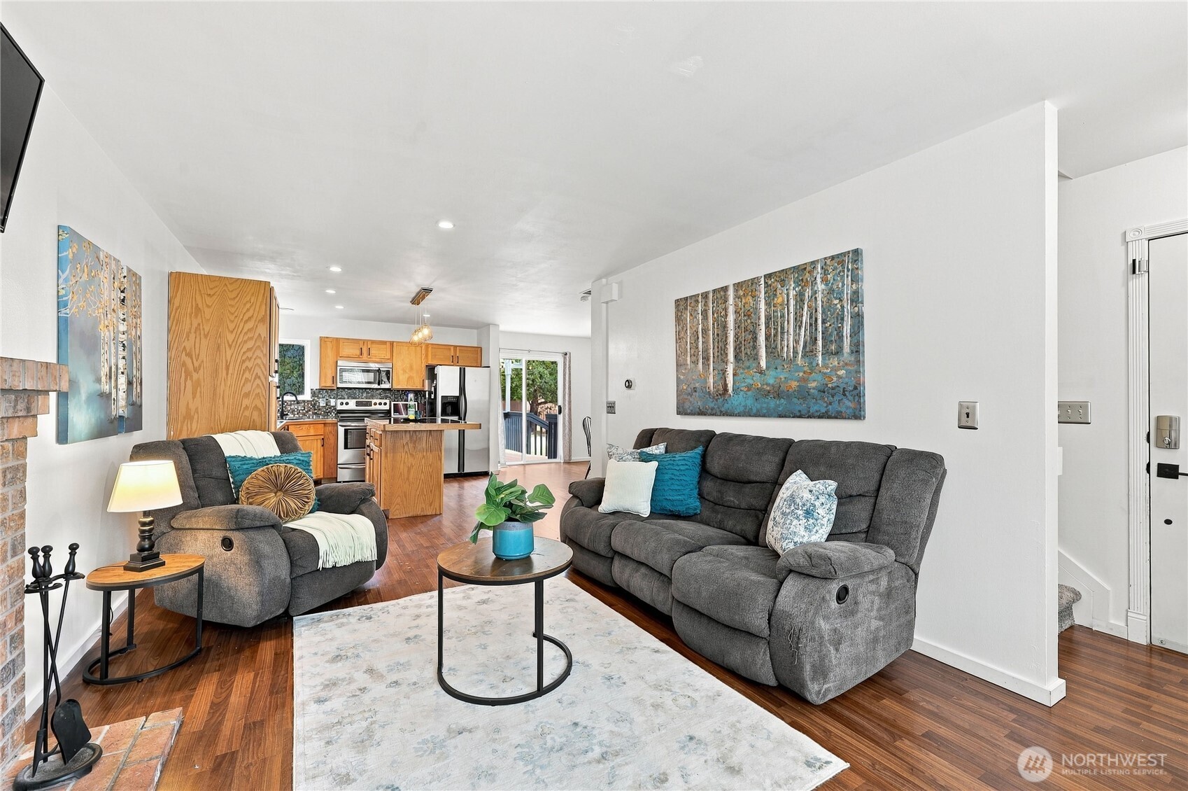 property viewer photo 4