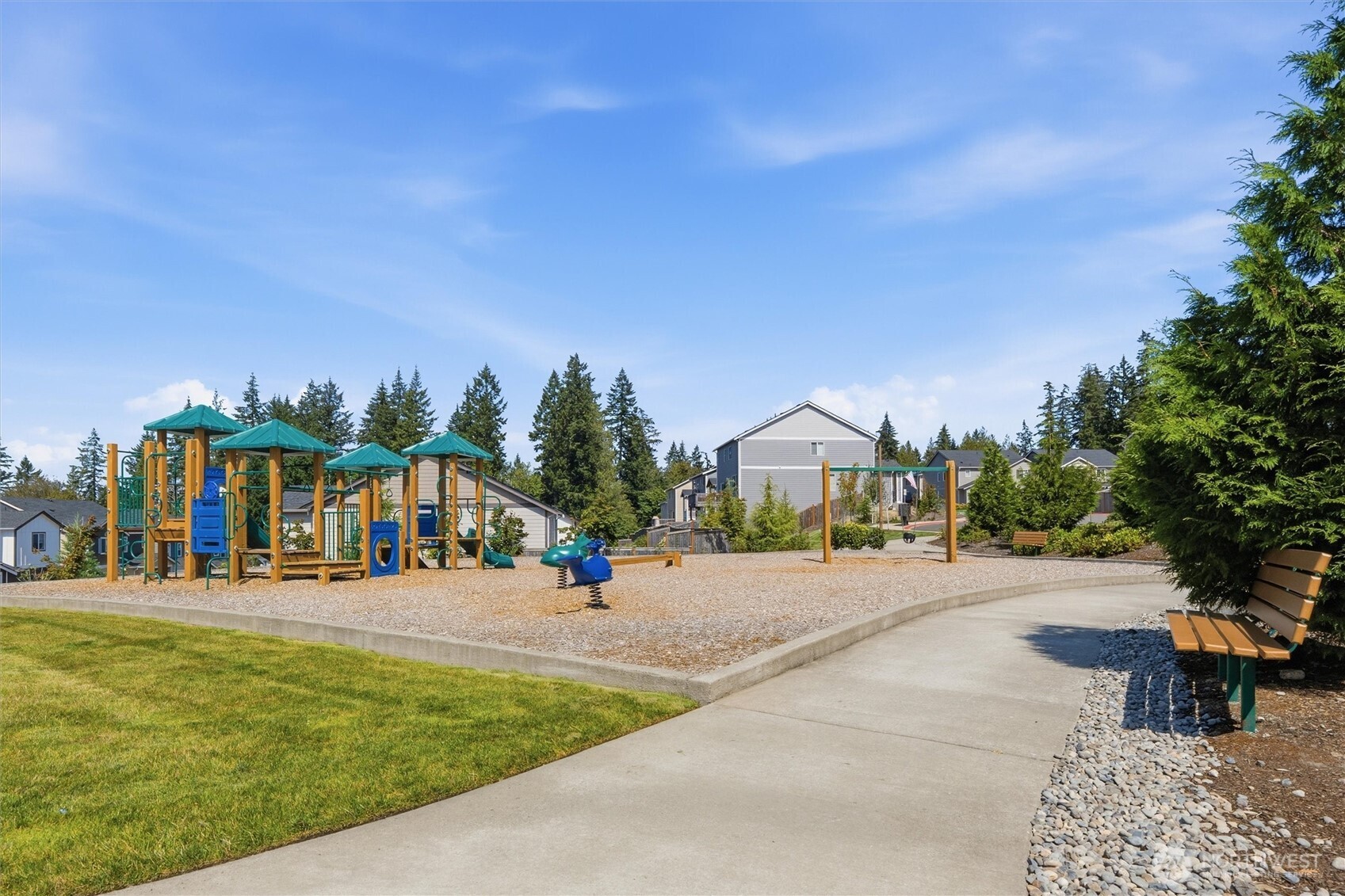 property viewer photo 36