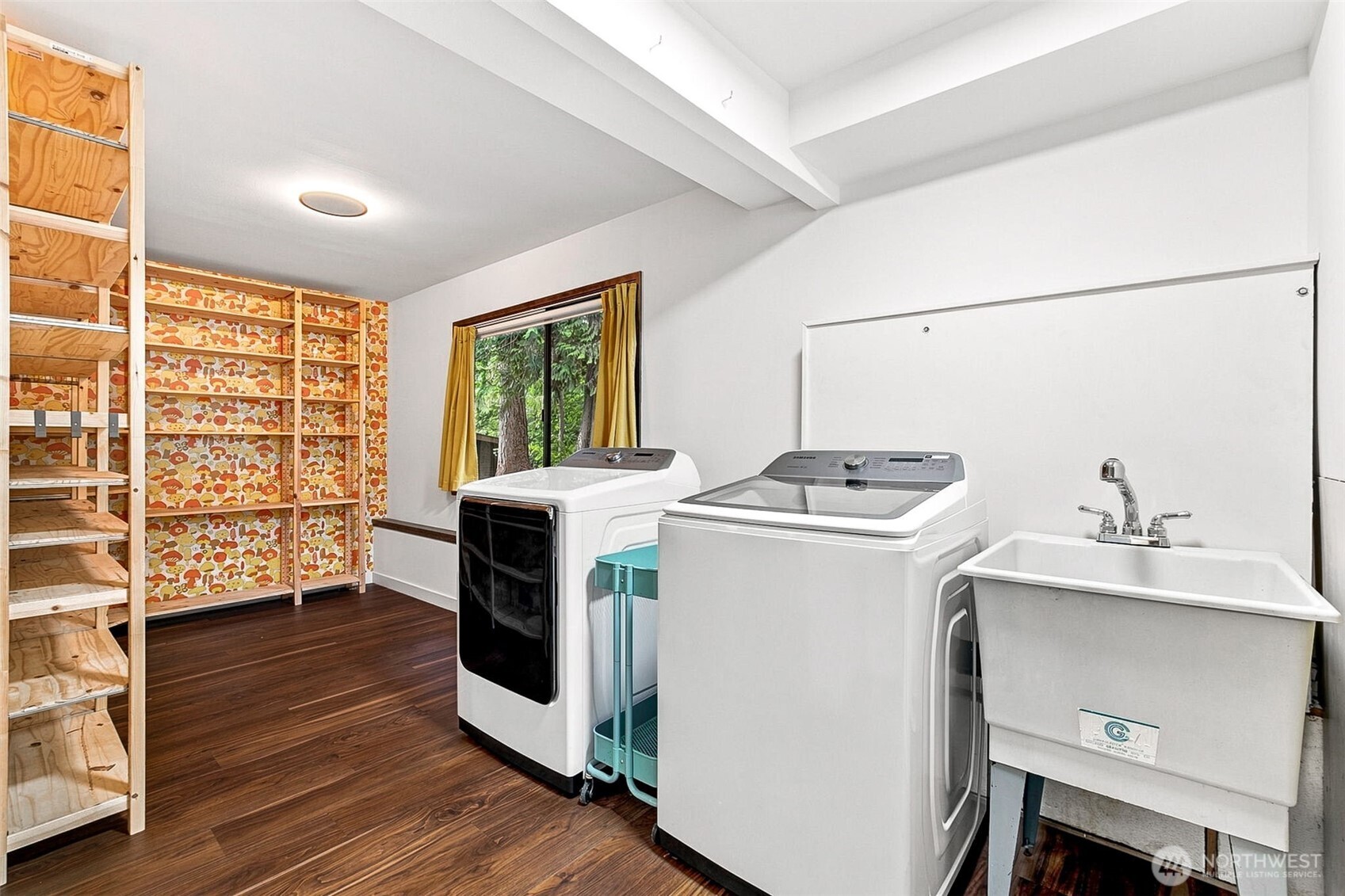 property viewer photo 23