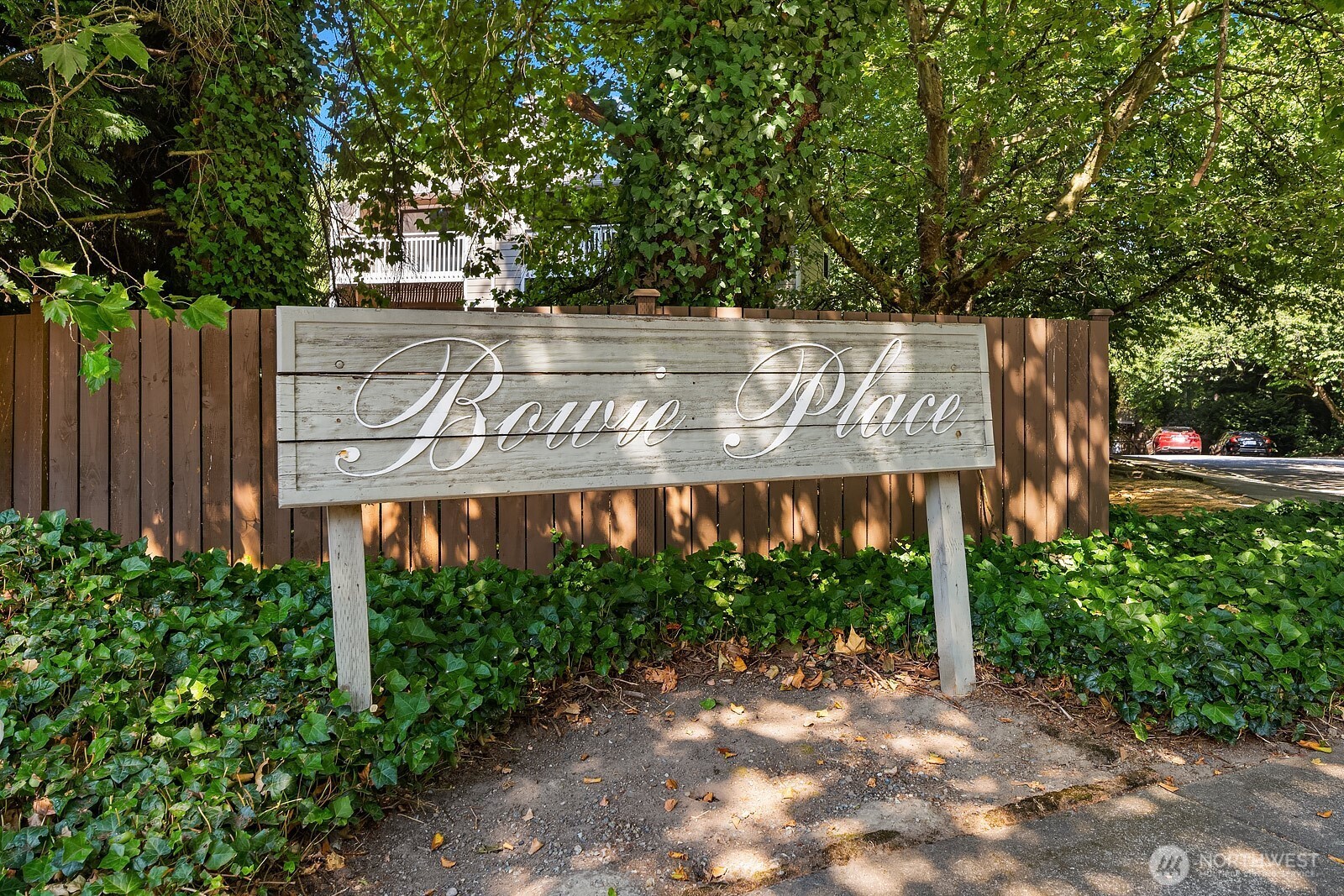 property viewer photo 19