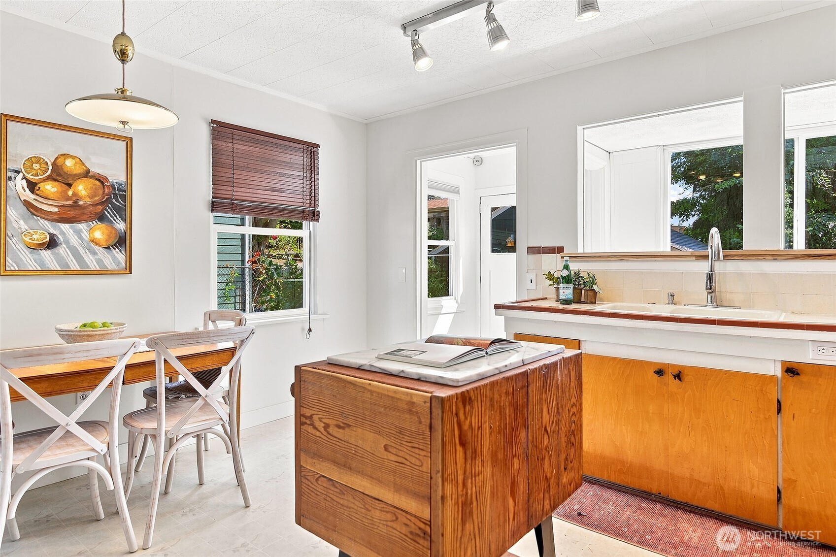 property viewer photo 11
