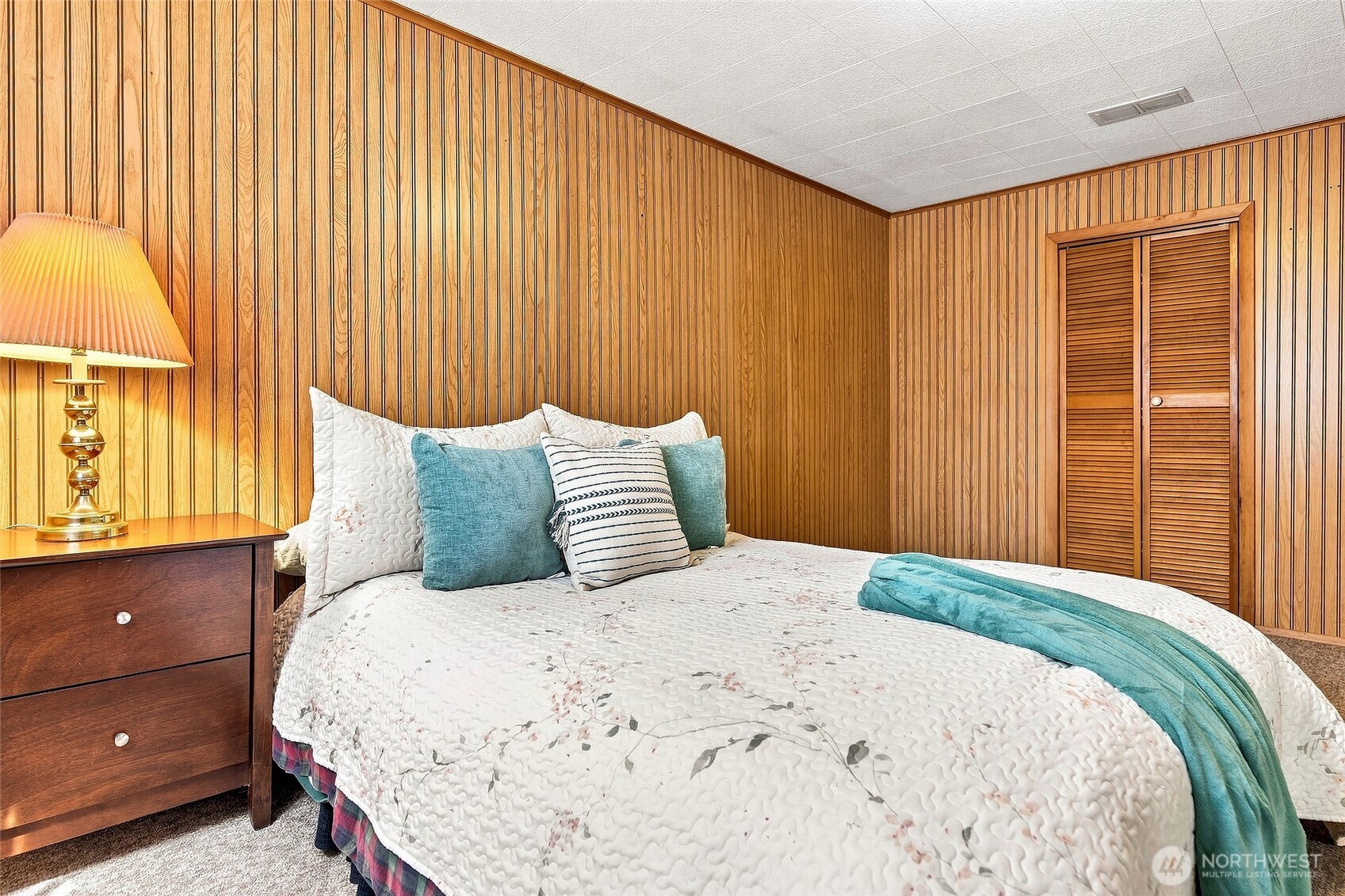 property viewer photo 29