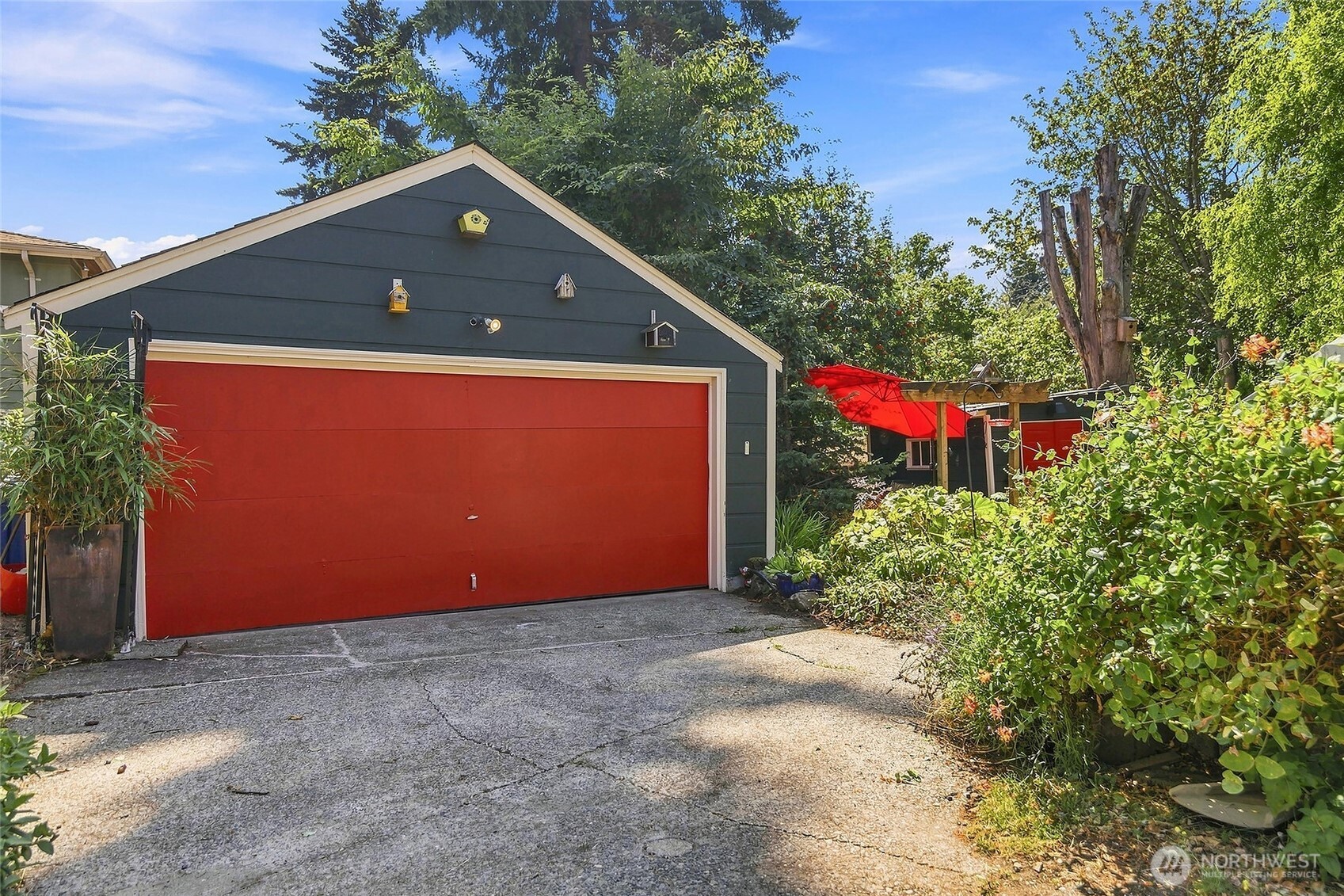 property viewer photo 38