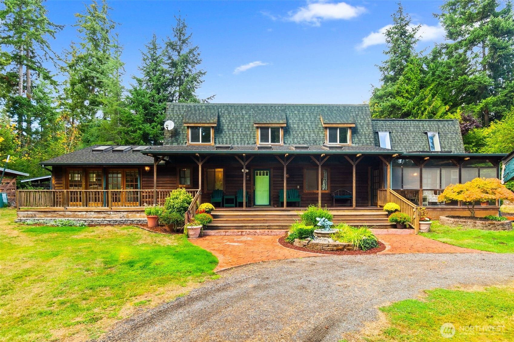 main property photo 3