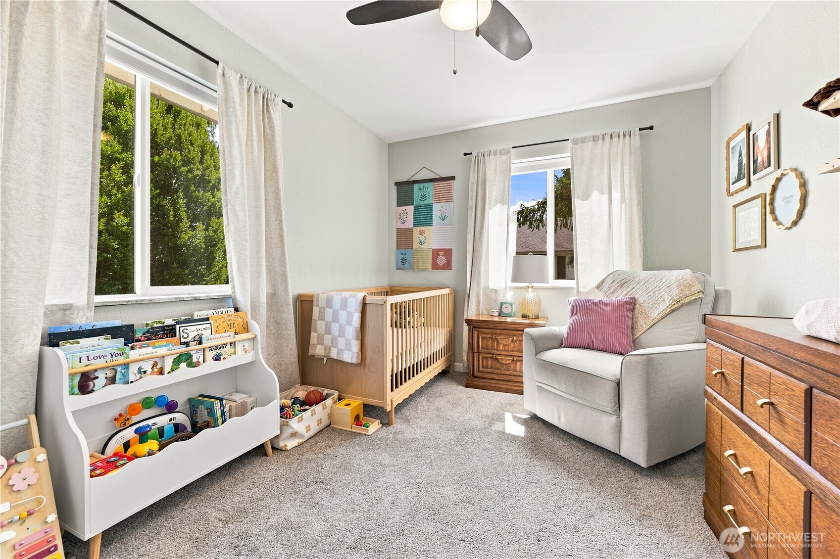 property viewer photo 13
