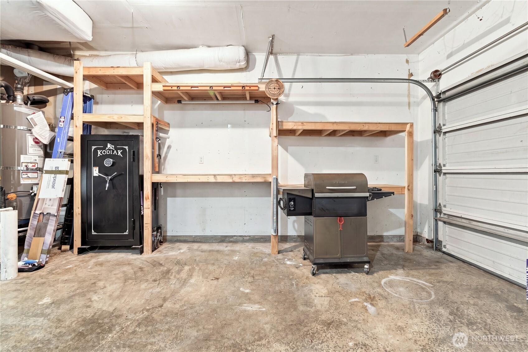 property viewer photo 16