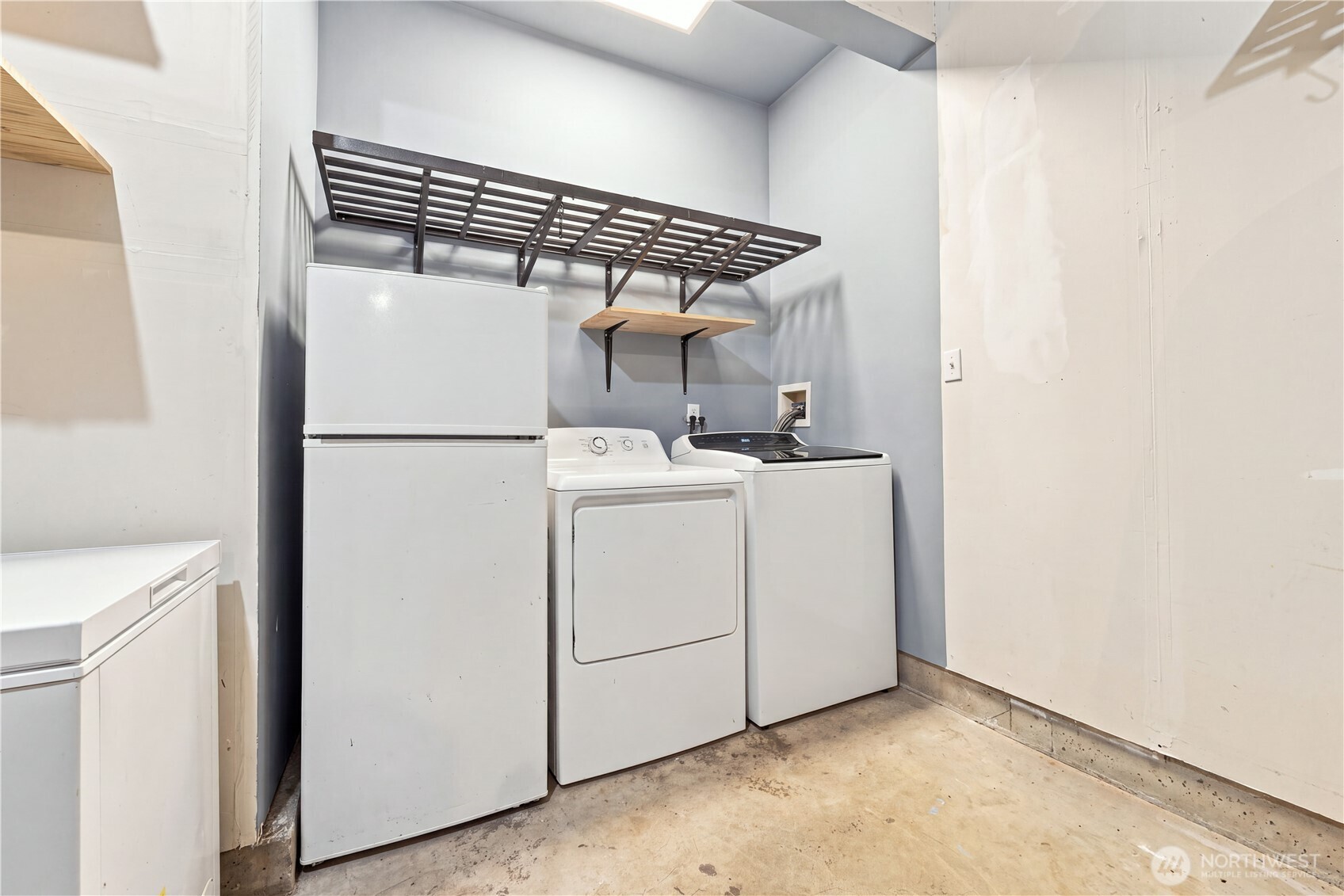 property viewer photo 17