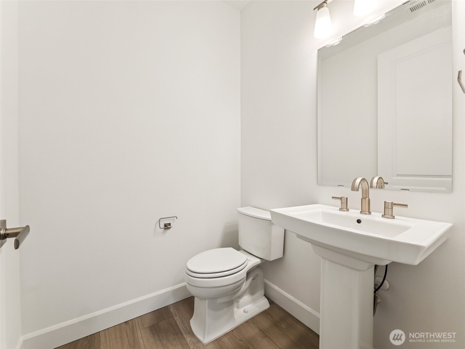 property viewer photo 13