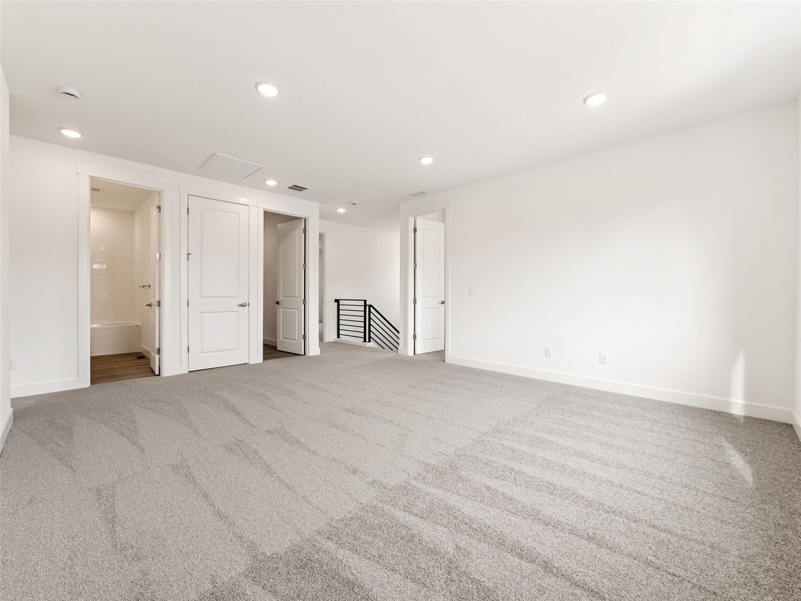 property viewer photo 15