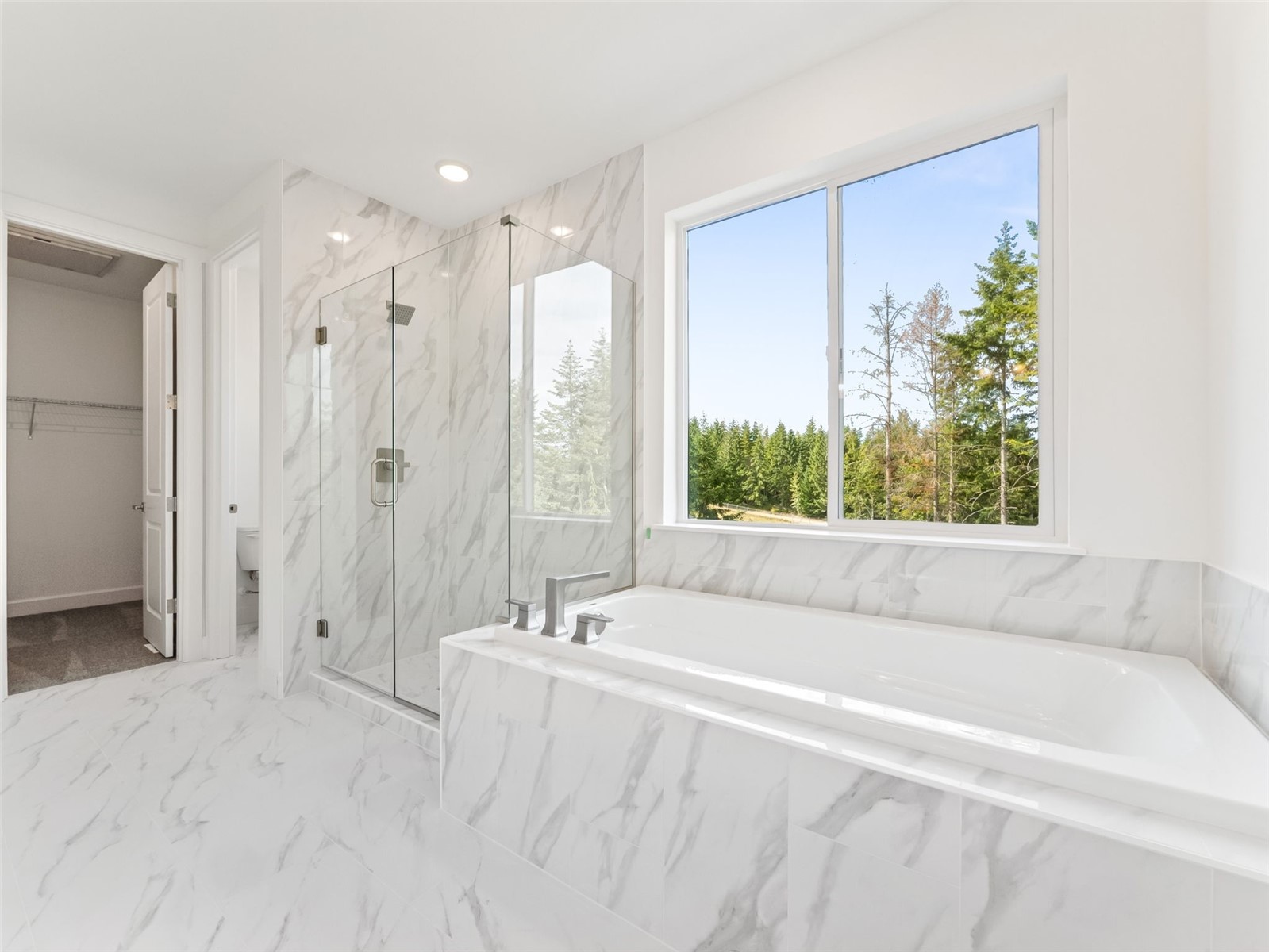 property viewer photo 19