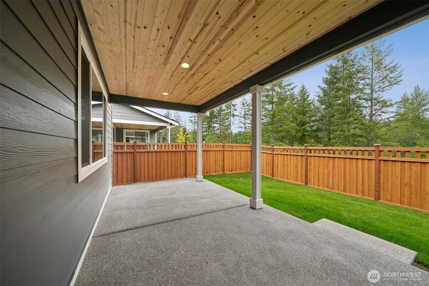 property viewer photo 27