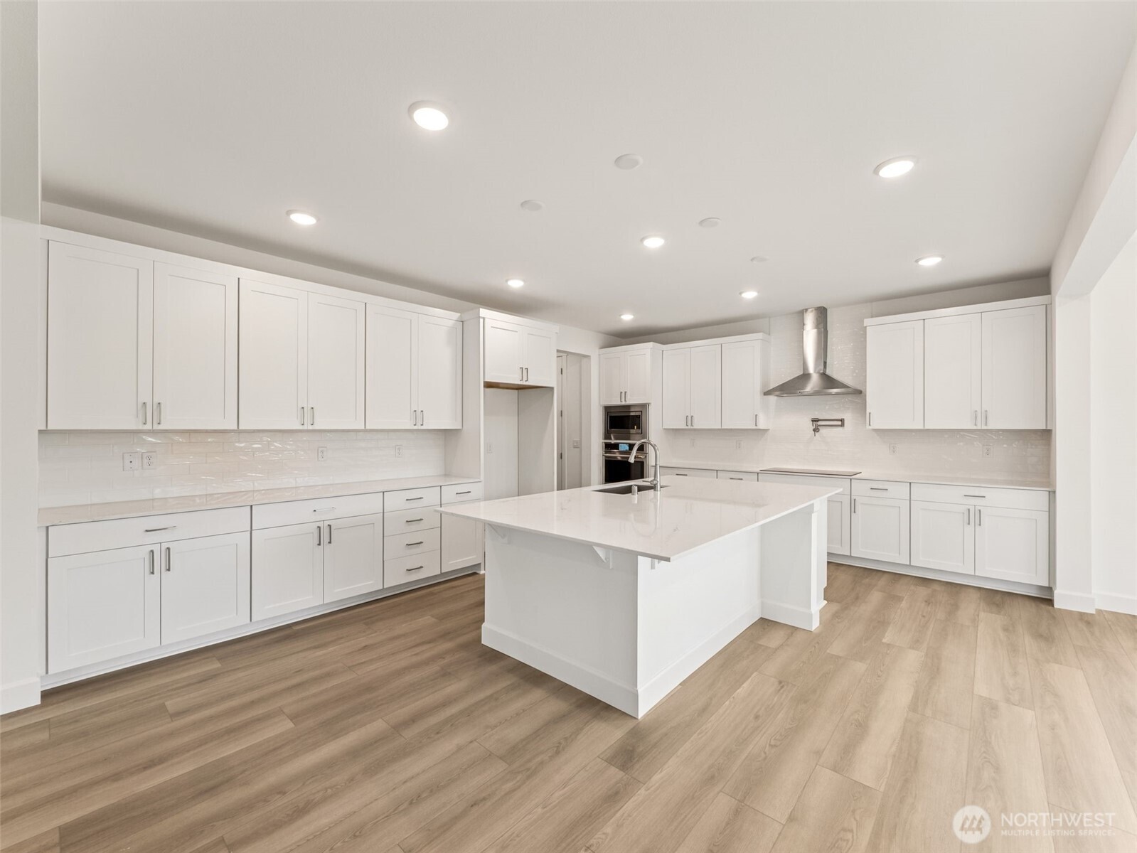 property viewer photo 4
