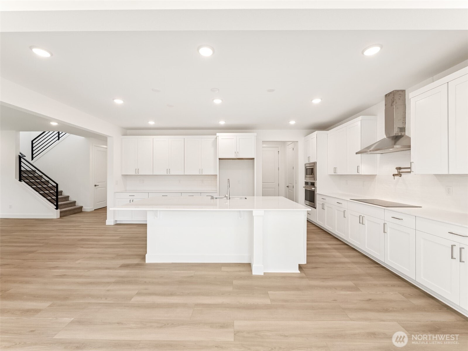 property viewer photo 5