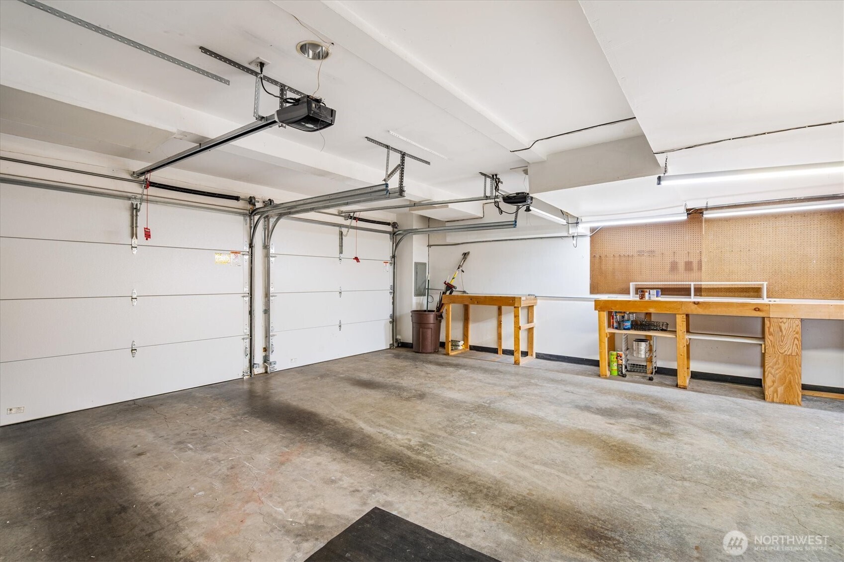 property viewer photo 32