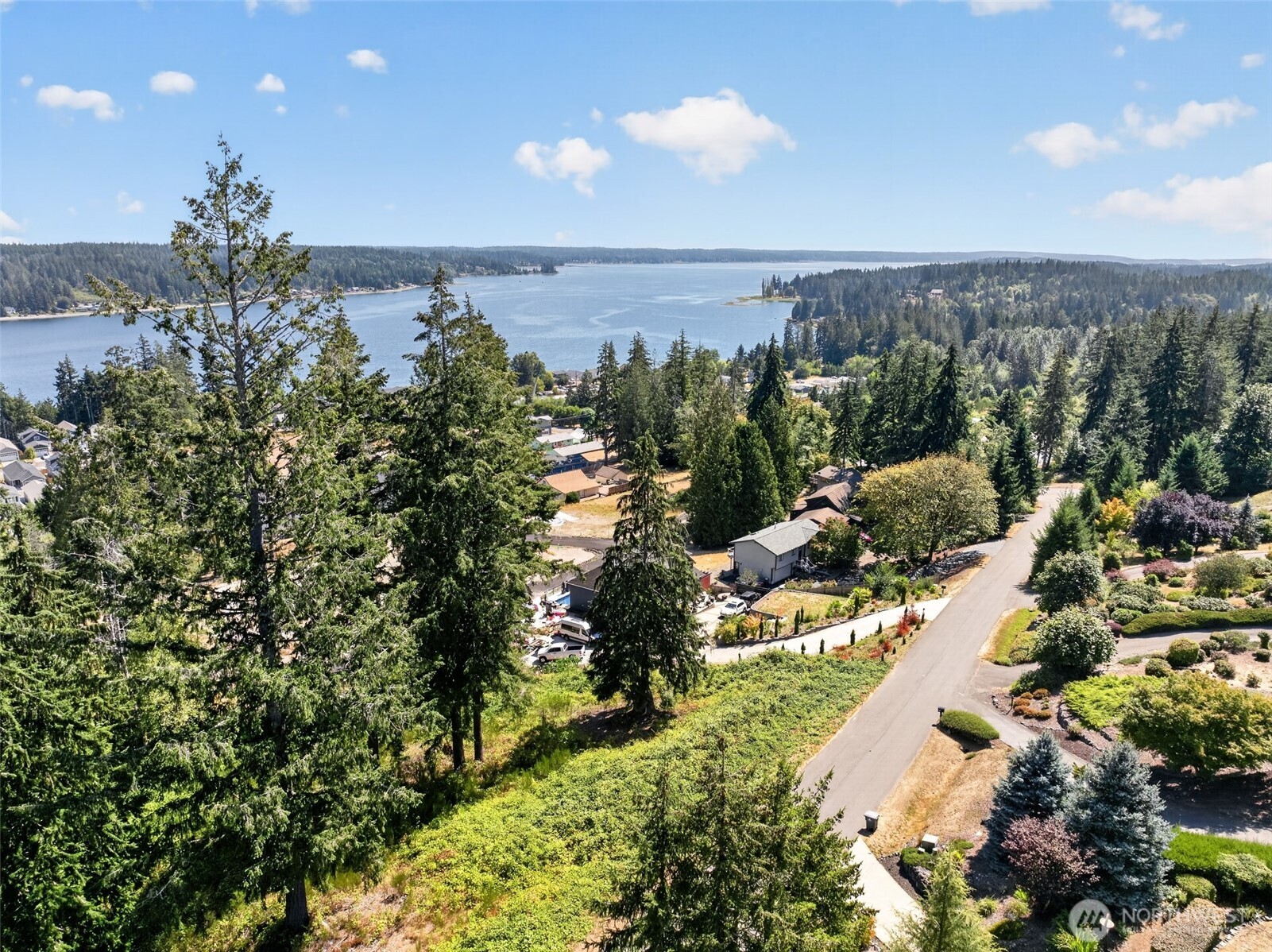 property viewer photo 38