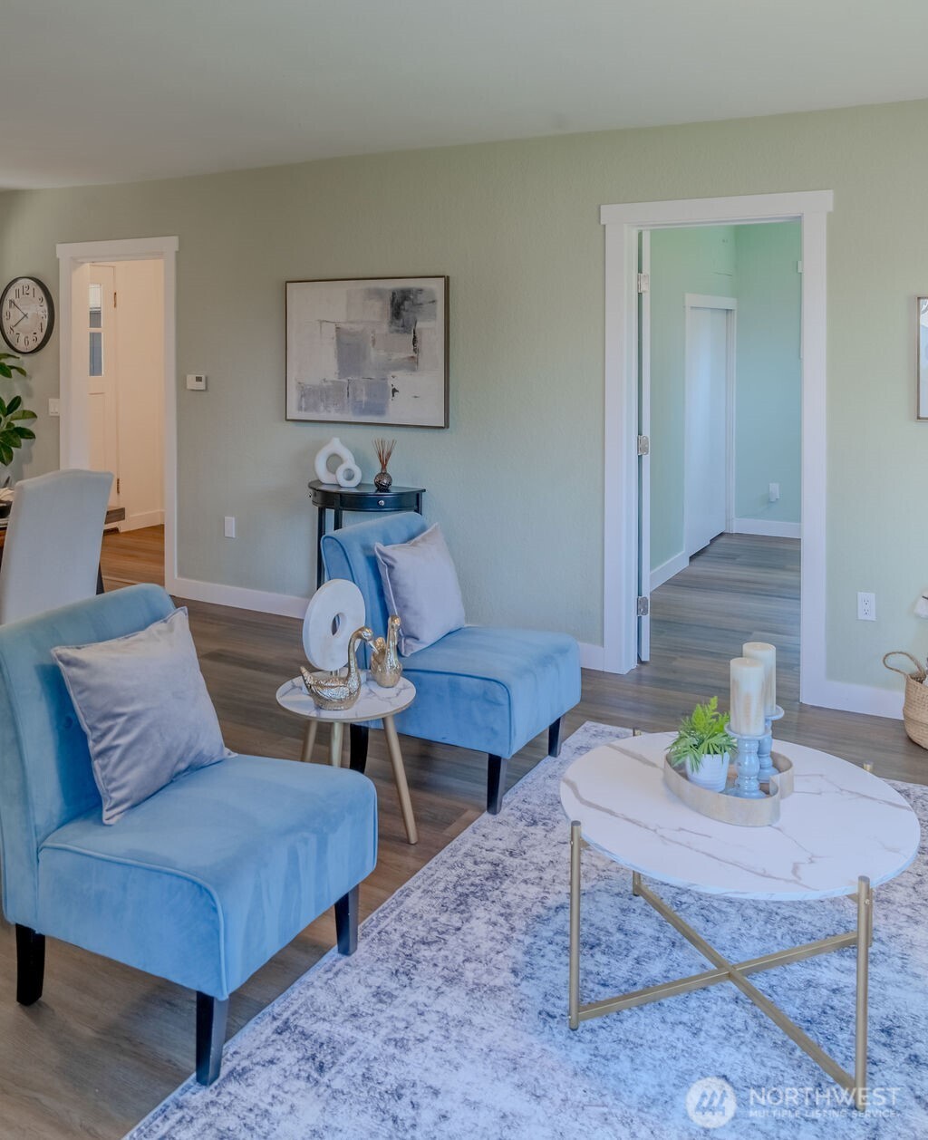property viewer photo 20