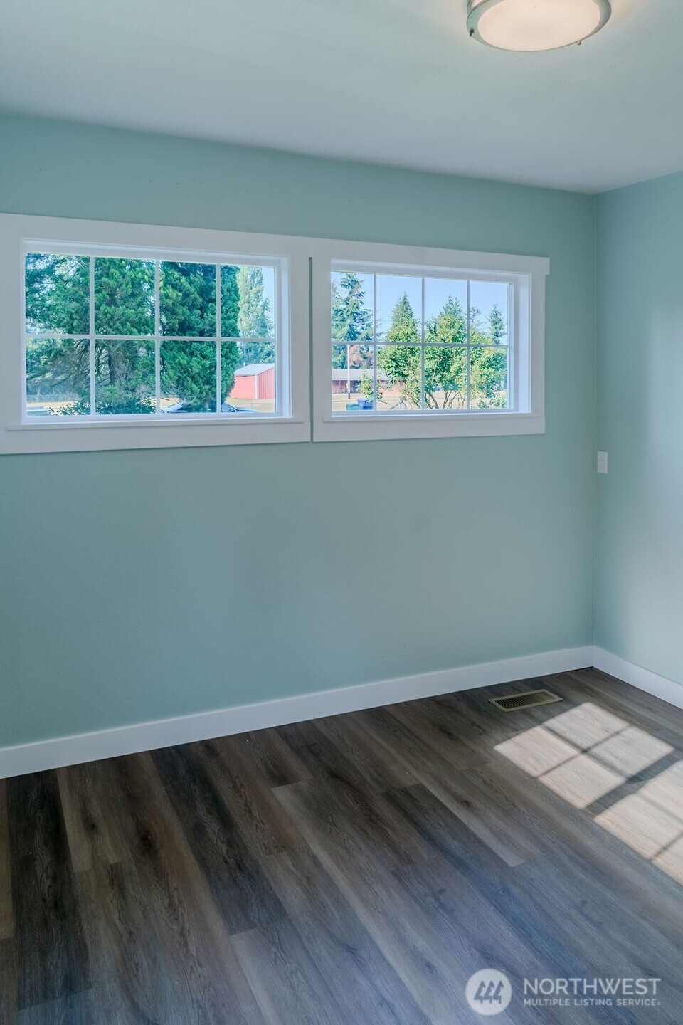 property viewer photo 21