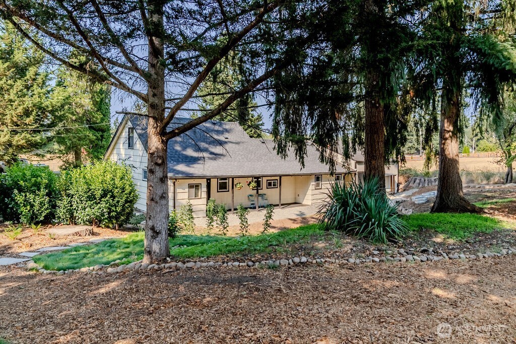 property viewer photo 35