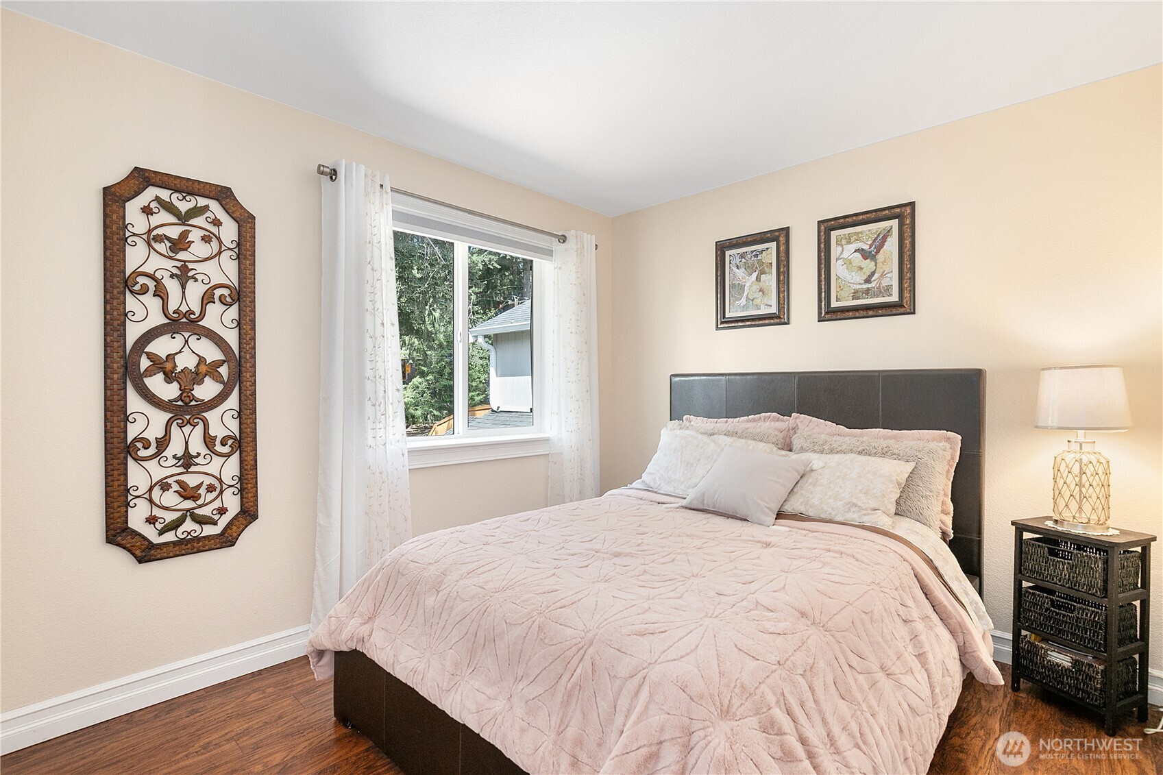 property viewer photo 22