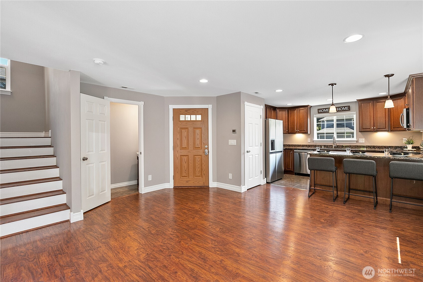 property viewer photo 28