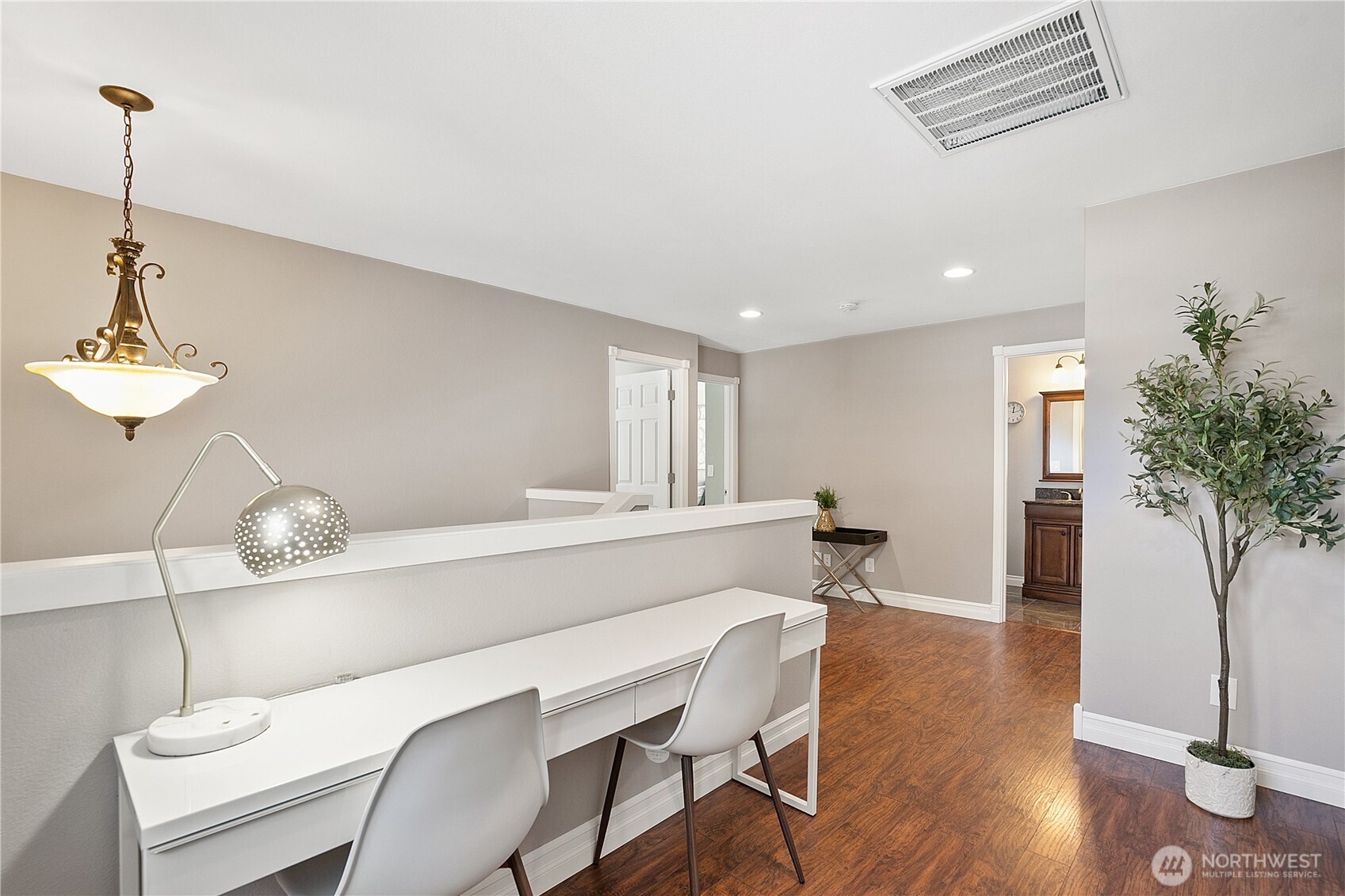 property viewer photo 34