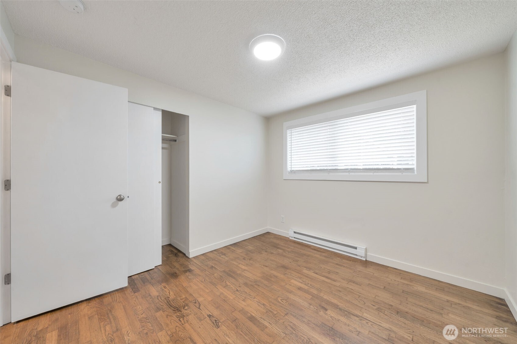 property viewer photo 14