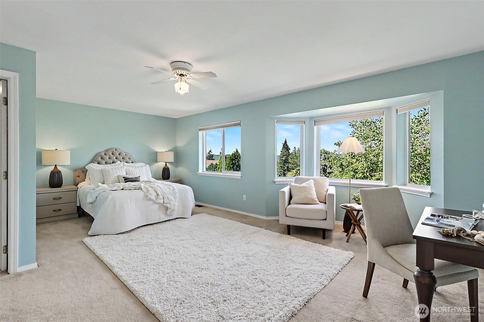 property viewer photo 16