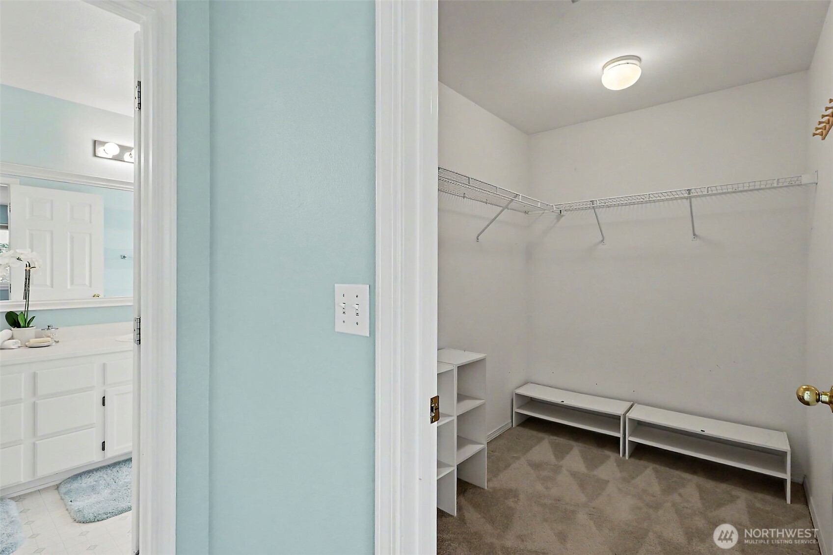 property viewer photo 19