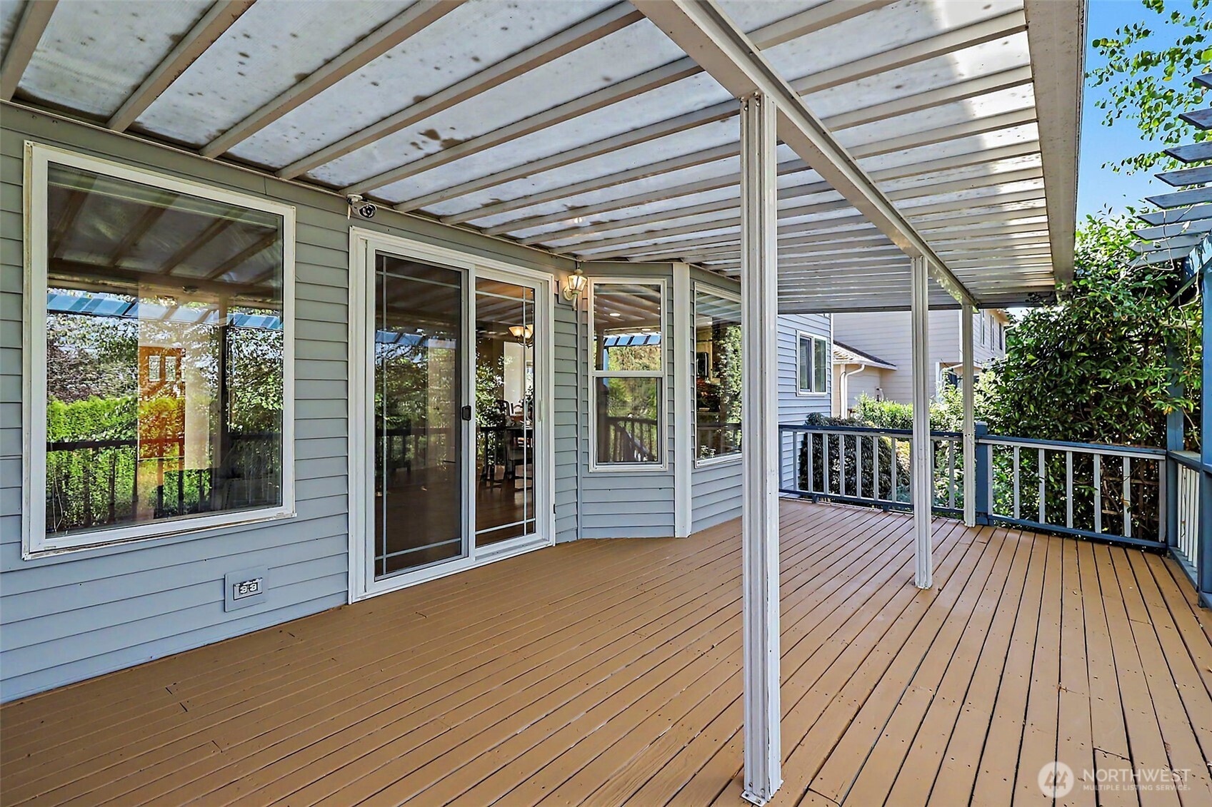 property viewer photo 22
