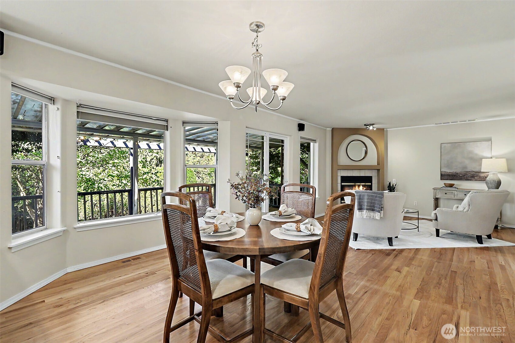 property viewer photo 8