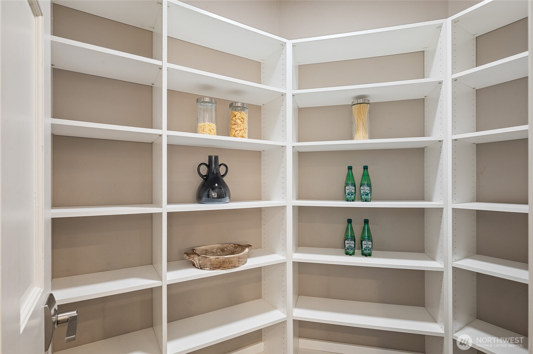 property viewer photo 12