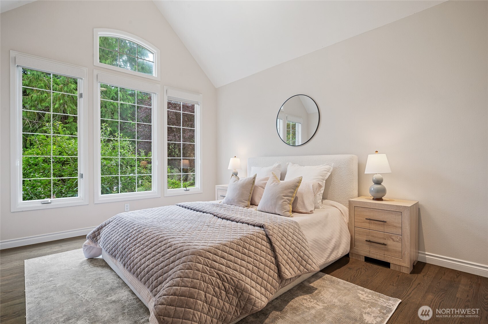 property viewer photo 25