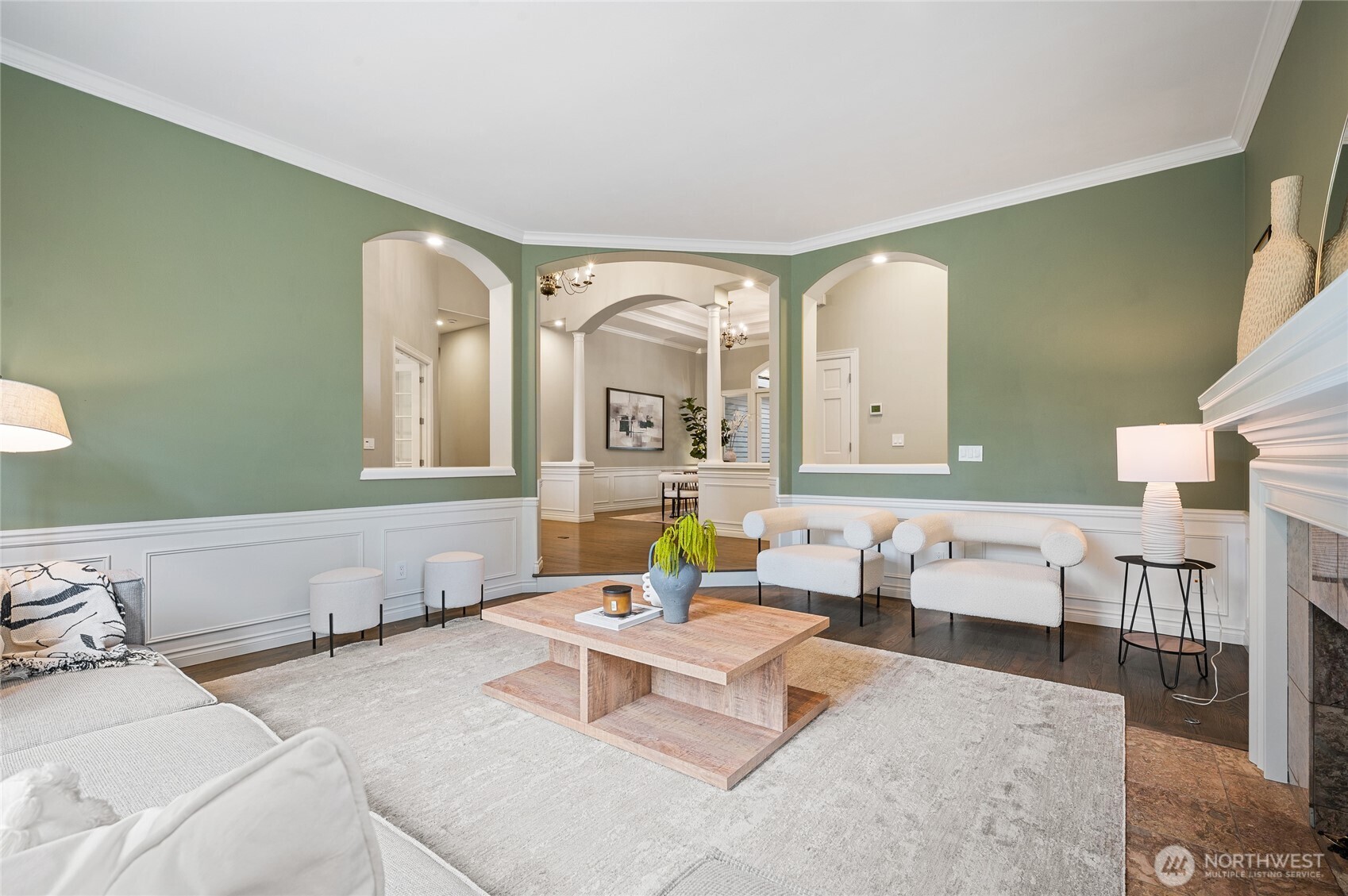 property viewer photo 6
