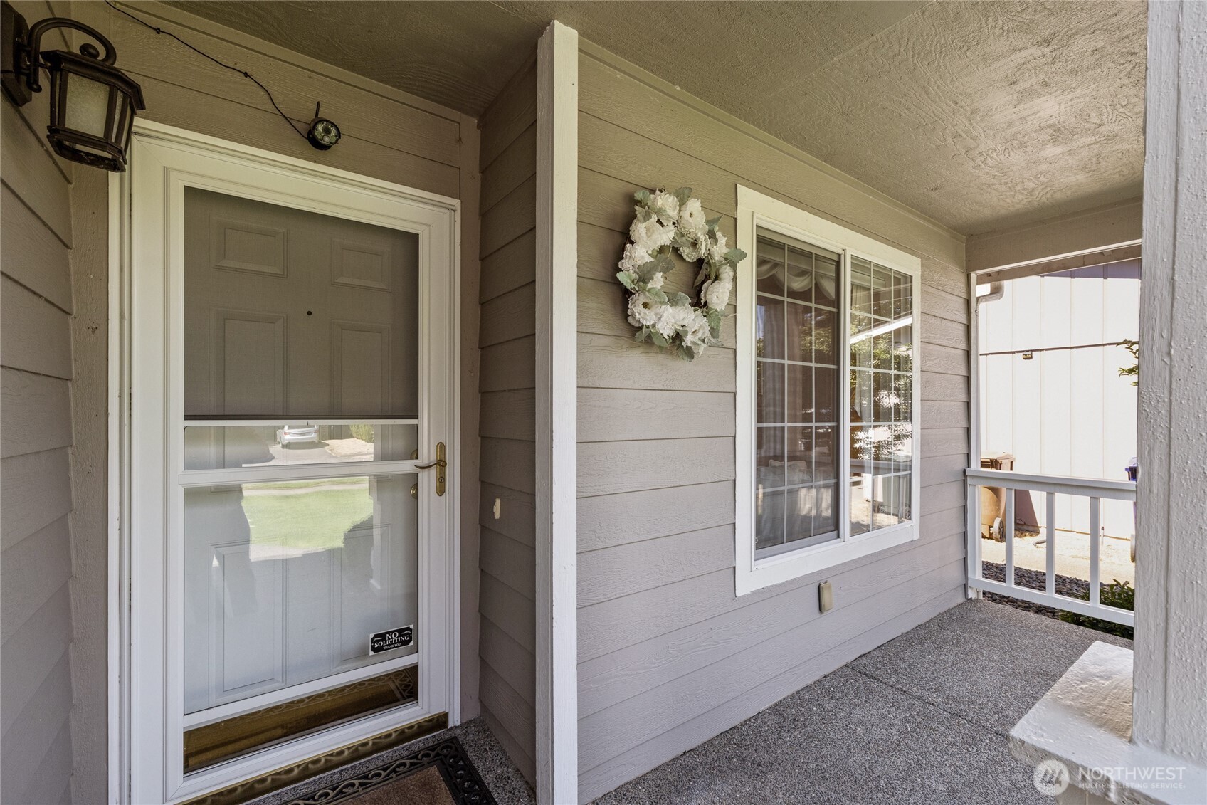 property viewer photo 2