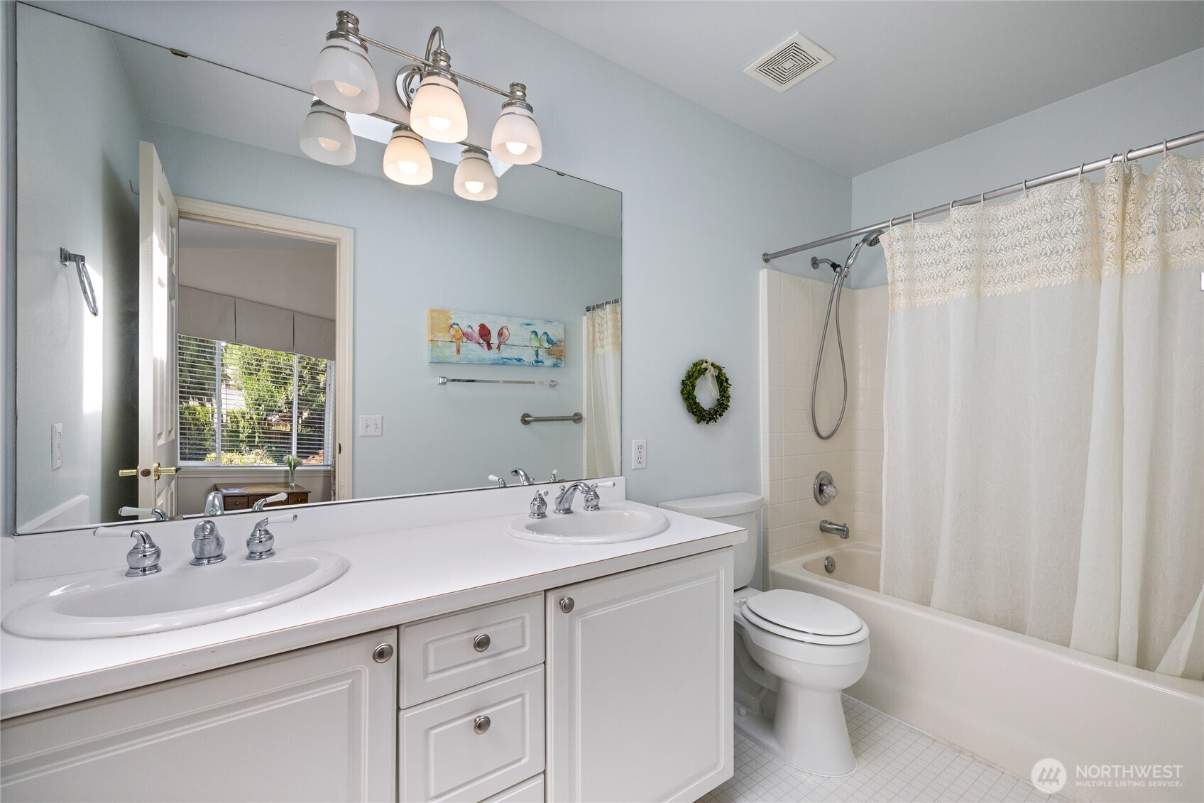 property viewer photo 29