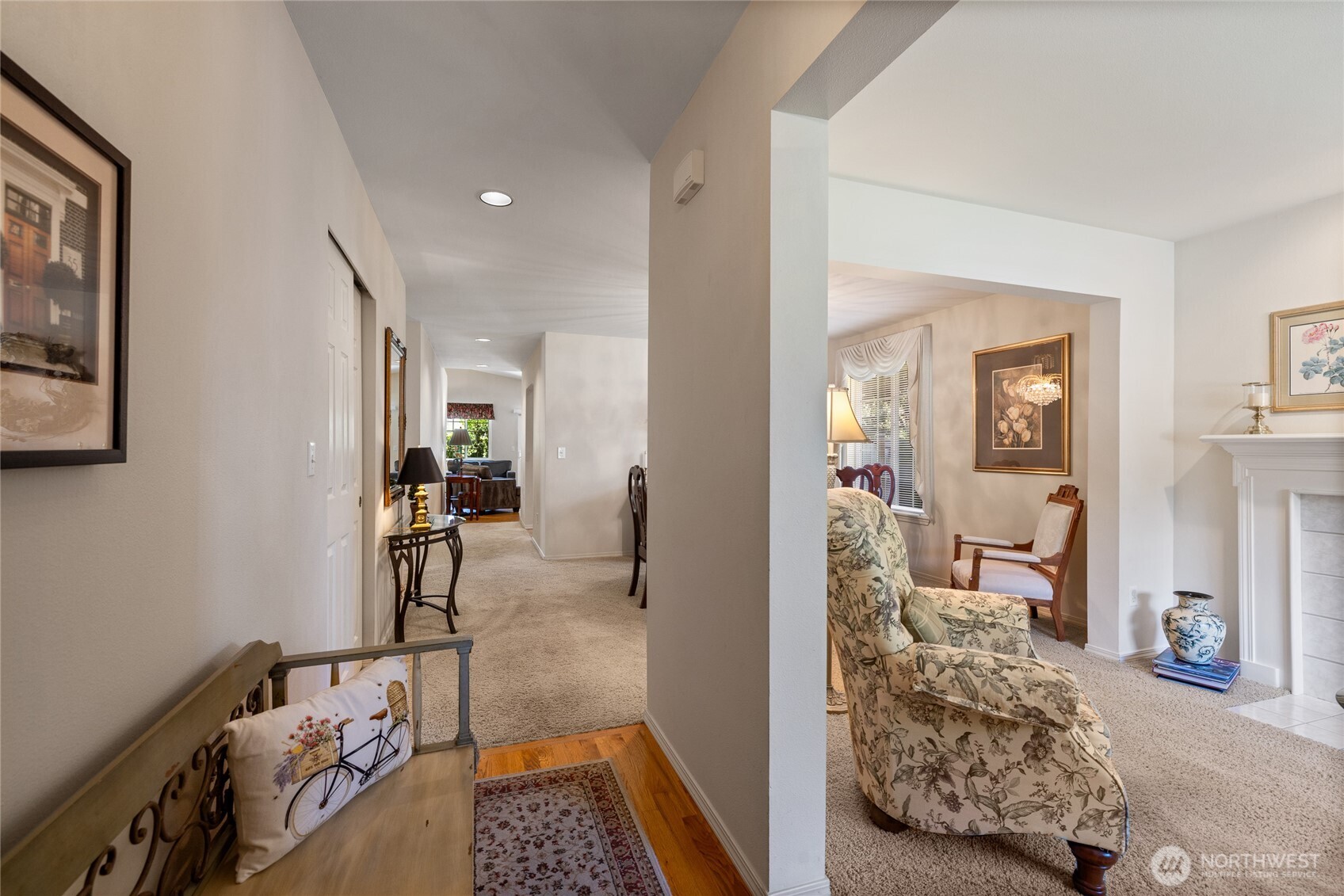 property viewer photo 3